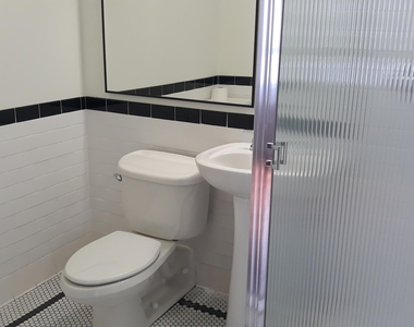 114 W Adams Street - Photo Thumbnail 17