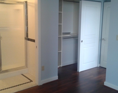 114 W Adams Street - Photo Thumbnail 16