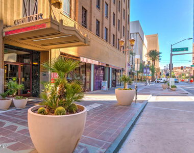 114 W Adams Street - Photo Thumbnail 34