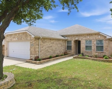 3804 Verde Drive - Photo Thumbnail 1
