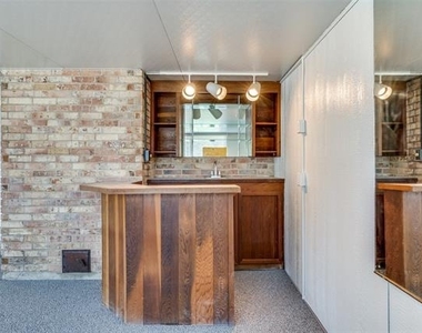 3800 Van Deman Drive - Photo Thumbnail 16