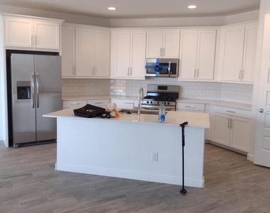 1536 W Corral Road - Photo Thumbnail 1