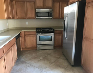 29346 N 22nd Avenue - Photo Thumbnail 4
