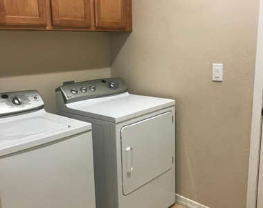 29346 N 22nd Avenue - Photo Thumbnail 6