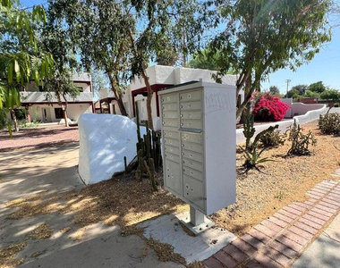 5908 W Myrtle Avenue - Photo Thumbnail 1