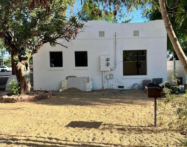 5908 W Myrtle Avenue - Photo Thumbnail 6