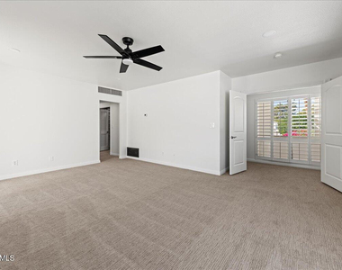 4327 N 69th Way - Photo Thumbnail 26