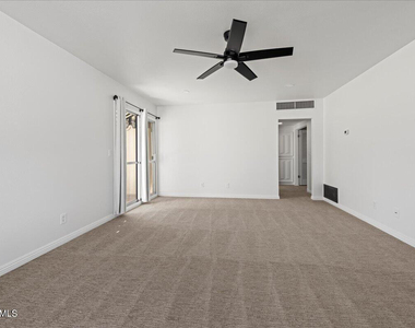 4327 N 69th Way - Photo Thumbnail 25