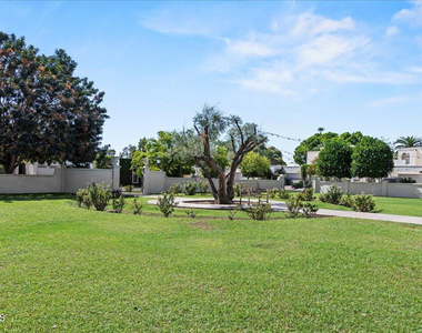 4327 N 69th Way - Photo Thumbnail 37