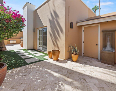 4327 N 69th Way - Photo Thumbnail 33
