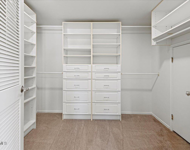 4327 N 69th Way - Photo Thumbnail 28