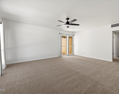 4327 N 69th Way - Photo Thumbnail 24