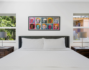 3015 Seville Street - Photo Thumbnail 15