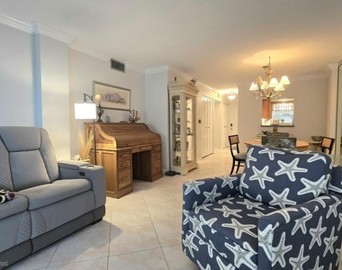 1161 Hillsboro Mile - Photo Thumbnail 14