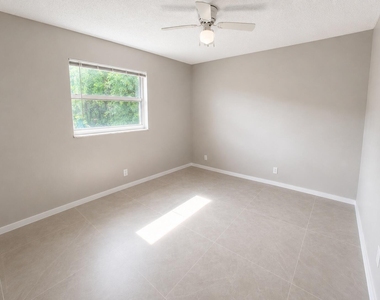 1794 Juno Road - Photo Thumbnail 4