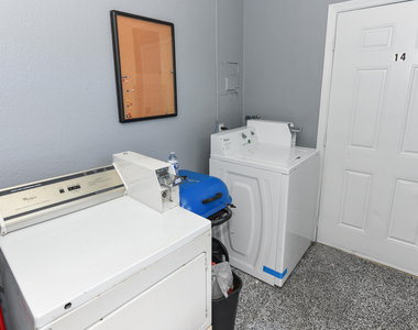 605 N Federal Highway - Photo Thumbnail 11
