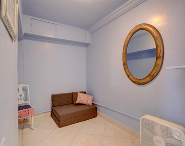 999 N Riverside Drive - Photo Thumbnail 9