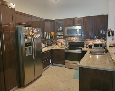 13851 Oneida Drive - Photo Thumbnail 1