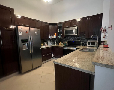 13851 Oneida Drive - Photo Thumbnail 28
