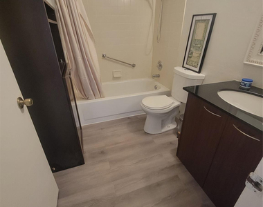13851 Oneida Drive - Photo Thumbnail 16