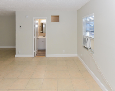 605 N Federal Highway - Photo Thumbnail 6