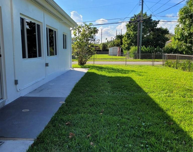 6041 Sw 17th Street - Photo Thumbnail 21