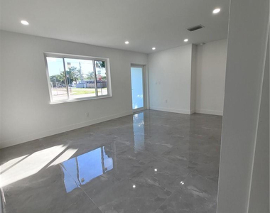 6041 Sw 17th Street - Photo Thumbnail 20