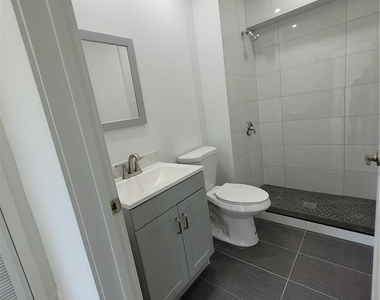 6041 Sw 17th Street - Photo Thumbnail 15