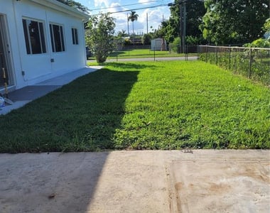 6041 Sw 17th Street - Photo Thumbnail 23