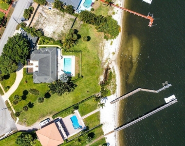 210 S Lake Drive - Photo Thumbnail 37