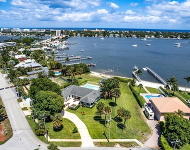 210 S Lake Drive - Photo Thumbnail 40