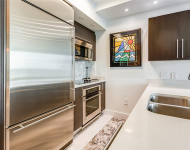 55 Se 6th Street - Photo Thumbnail 13