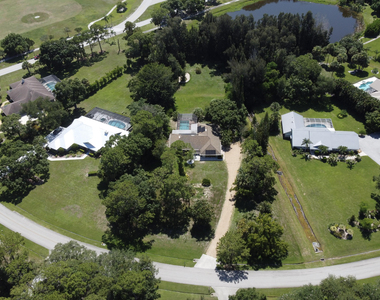 1974 Sw Saint Andrews Drive - Photo Thumbnail 4
