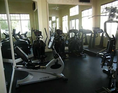 906 Mariner Bay Boulevard - Photo Thumbnail 41