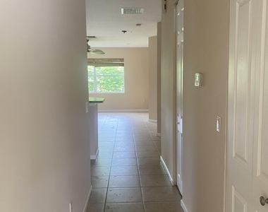 906 Mariner Bay Boulevard - Photo Thumbnail 25