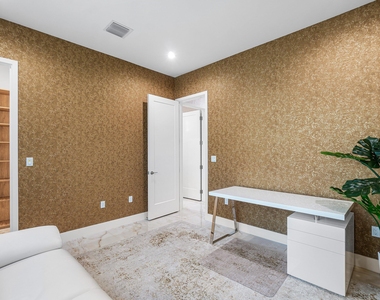 8233 Crystal Downs Avenue - Photo Thumbnail 23