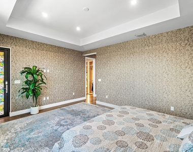 8233 Crystal Downs Avenue - Photo Thumbnail 34