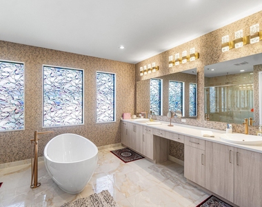 8233 Crystal Downs Avenue - Photo Thumbnail 35