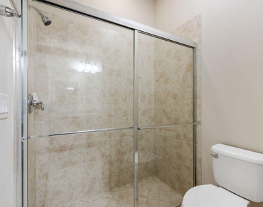 3425 Siena Circle - Photo Thumbnail 28