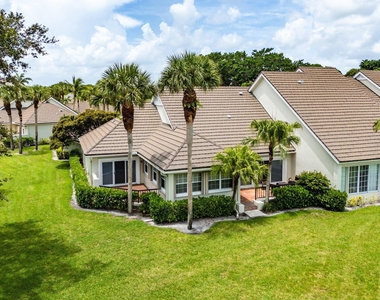 2584 Muirfield Court - Photo Thumbnail 43