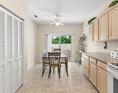 2584 Muirfield Court - Photo Thumbnail 18