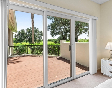 2584 Muirfield Court - Photo Thumbnail 27