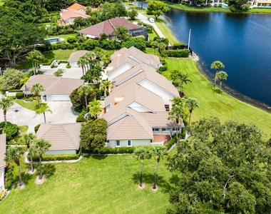 2584 Muirfield Court - Photo Thumbnail 40
