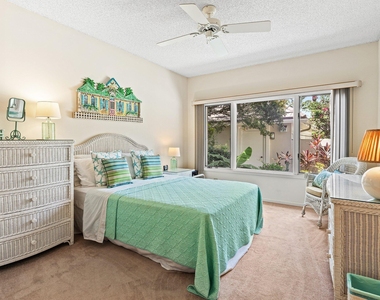 2584 Muirfield Court - Photo Thumbnail 20