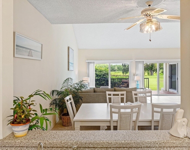 2584 Muirfield Court - Photo Thumbnail 15