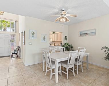 2584 Muirfield Court - Photo Thumbnail 10