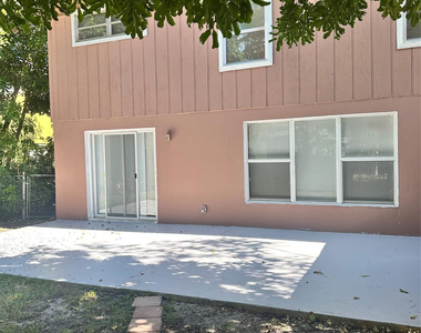 4340 Nw 80th Avenue - Photo Thumbnail 11