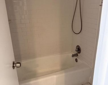 4340 Nw 80th Avenue - Photo Thumbnail 16