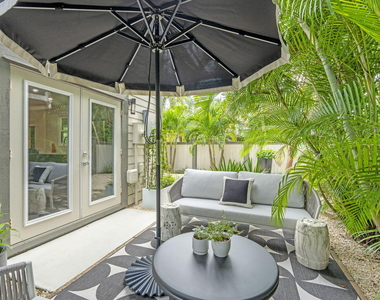 2474 Bedford Mews Drive - Photo Thumbnail 33