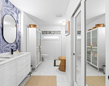 2474 Bedford Mews Drive - Photo Thumbnail 17